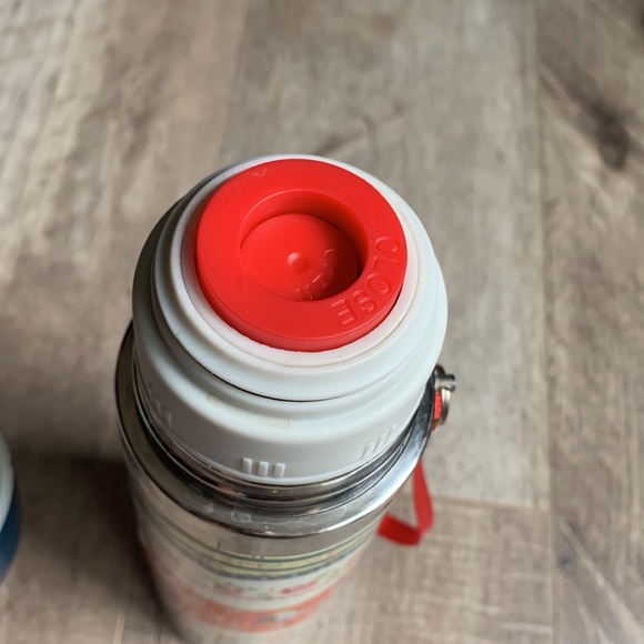 Floral thermos with cup - Picture 7 of 9